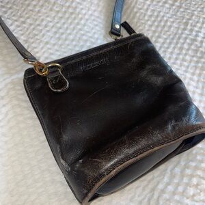 Vintage HIDESIGN Black Genuine Leather Crossbody Bag